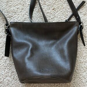 Vintage COACH dark brown leather bucket bag purse
